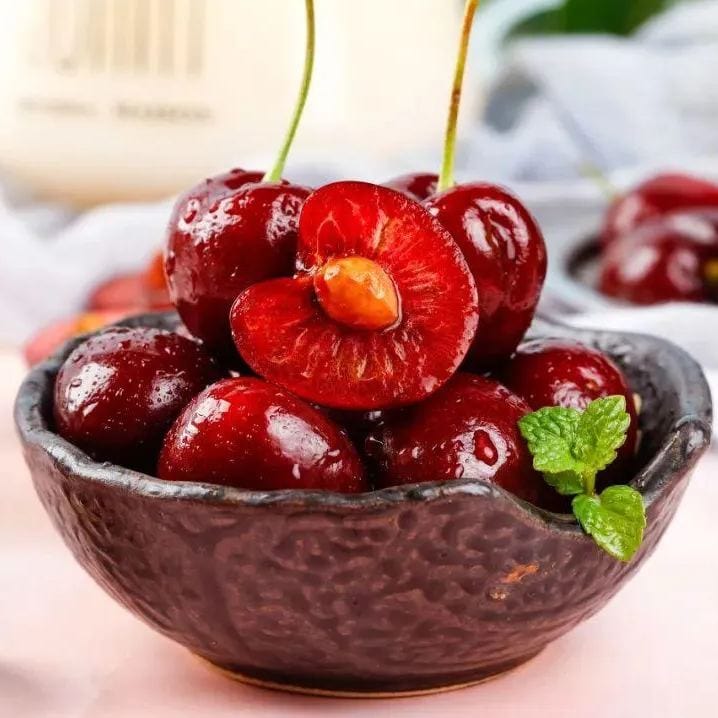 Rainier Cherry Fruit Seeds | Cherry Trees Flower Seeds Garden Organic Seeds Plant Cherry Seeds Rainier Cherry Fruit Seeds (100 gms)