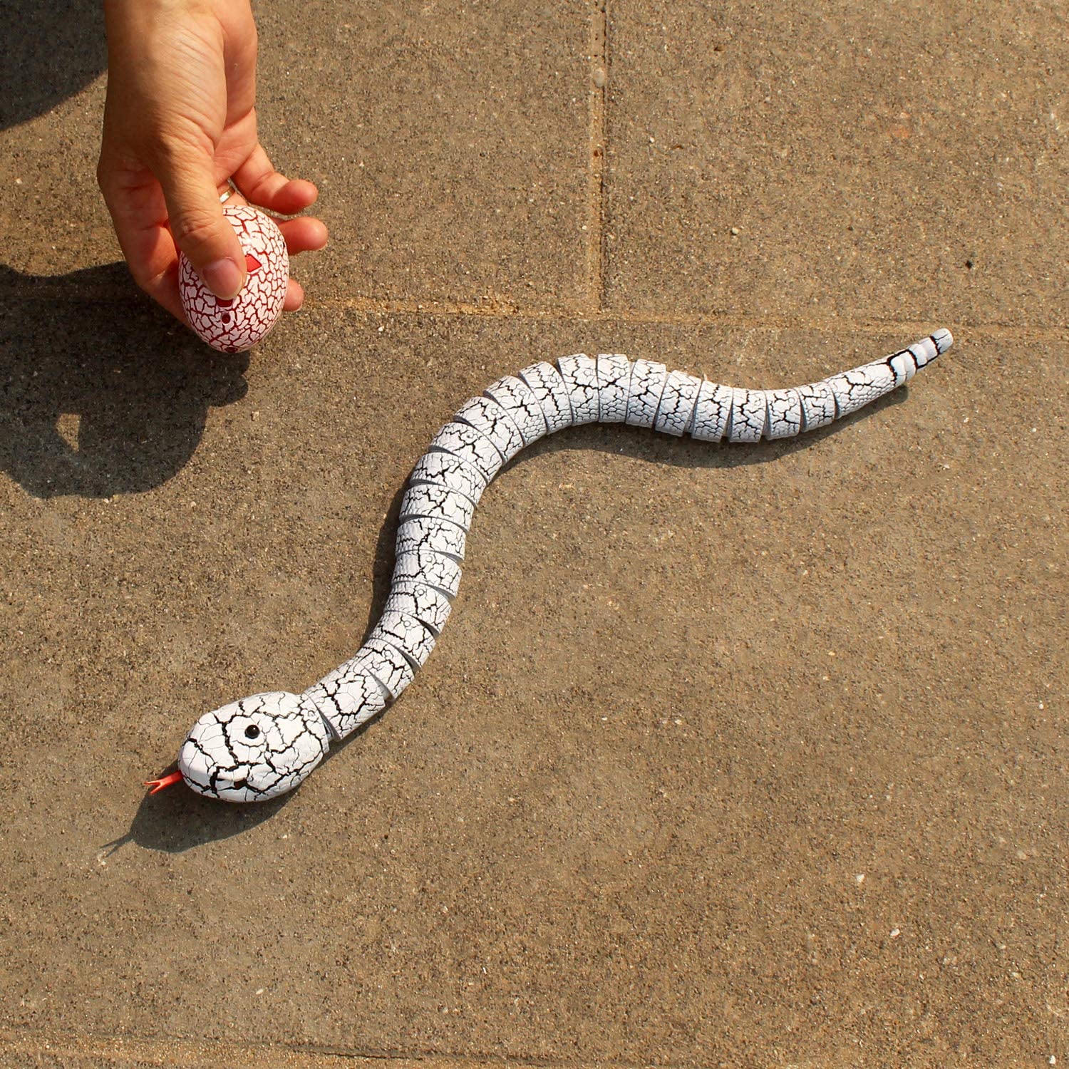 Remote Control Snake Toy Realistic Moving Cobra Snake White Remote Control Snake Toy