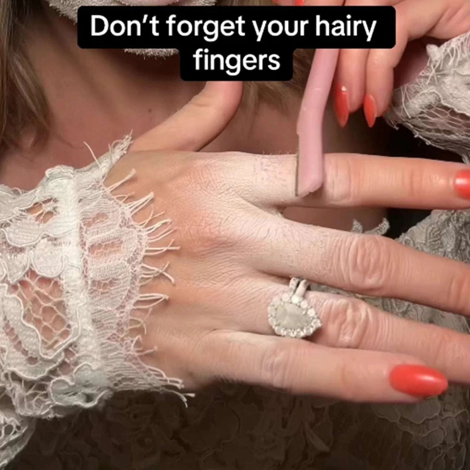 Hair Identifier Spray (Pack of 2) Hair Identifier Spray (Pack of 2)