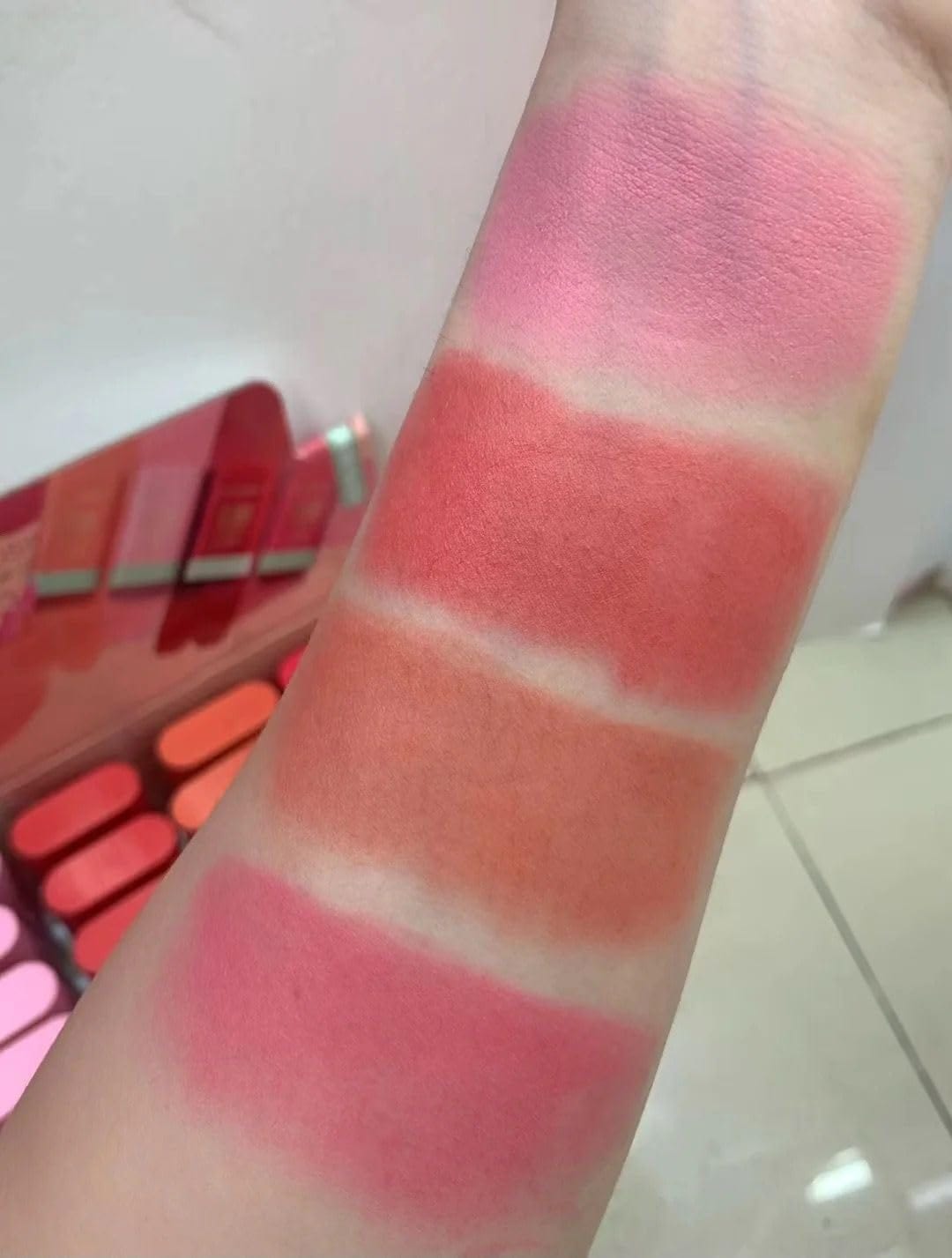 Multi-Use Makeup Blush Solid Moisturizer Stick Multi-Use Makeup Blush Solid Moisturizer Stick