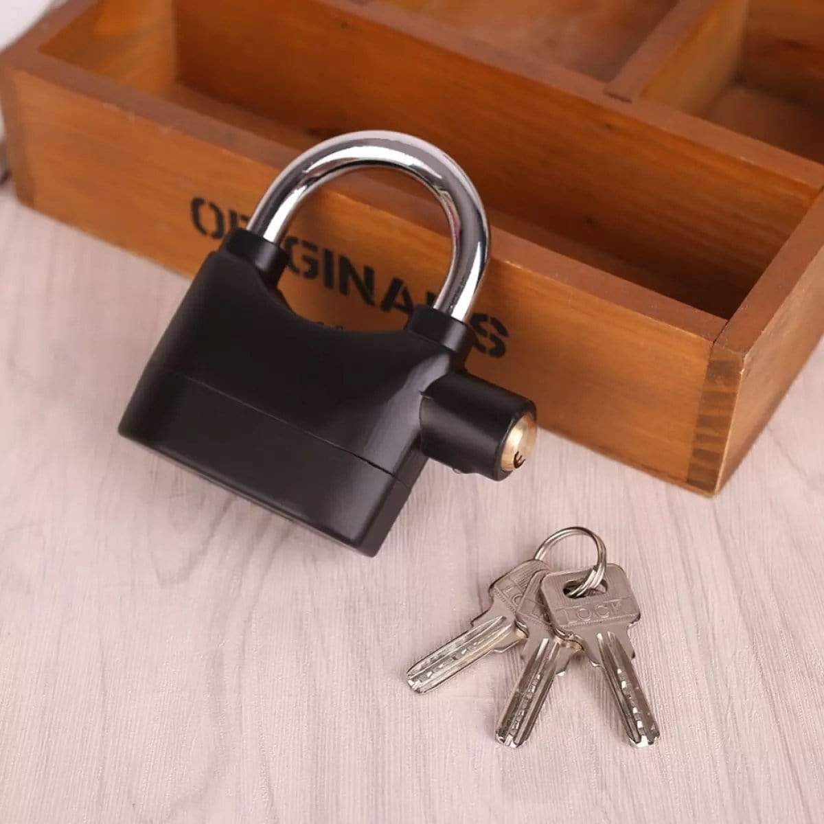 Smart Door Alarm PadLock Sensor Lock for Bike Waterproof - Motion Sensor Alarm Lock Motion Sensor Alarm Lock