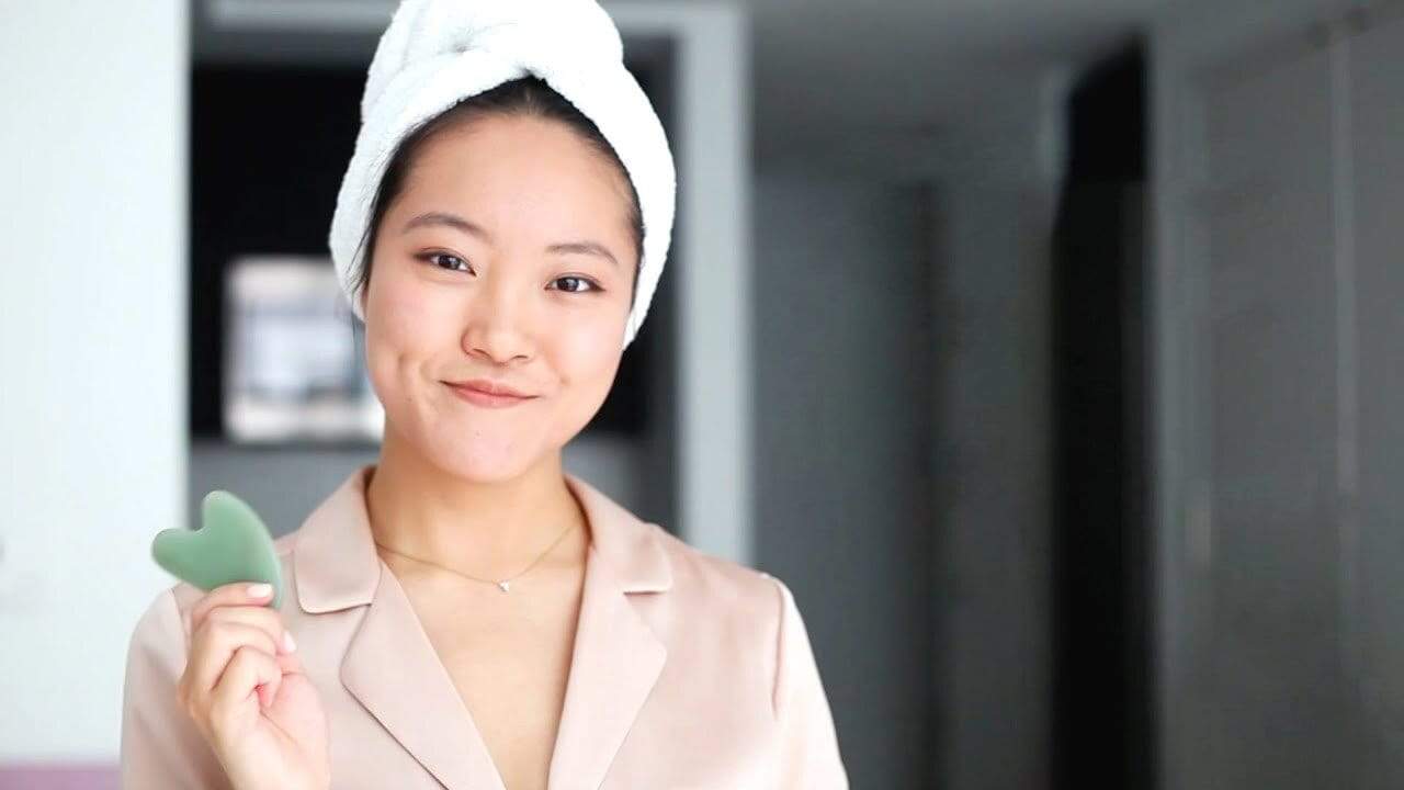 Facial Gua Sha Stone Face Massage Tool Jade Gua Sha