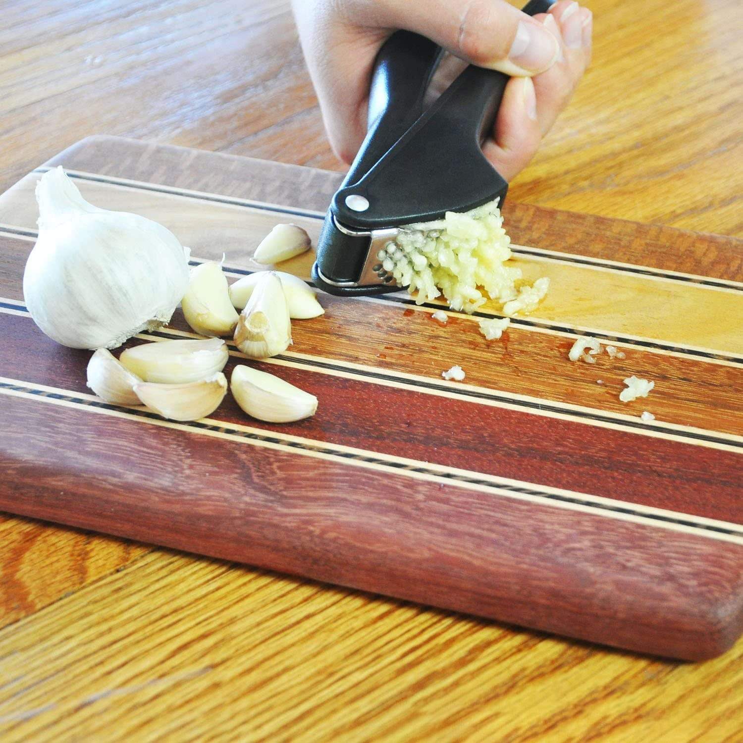 Garlic and Ginger Crusher Garlic Press Machine (Buy 1 Get 1 Free) Black Garlic Press (Buy 1 Get 1 Free)