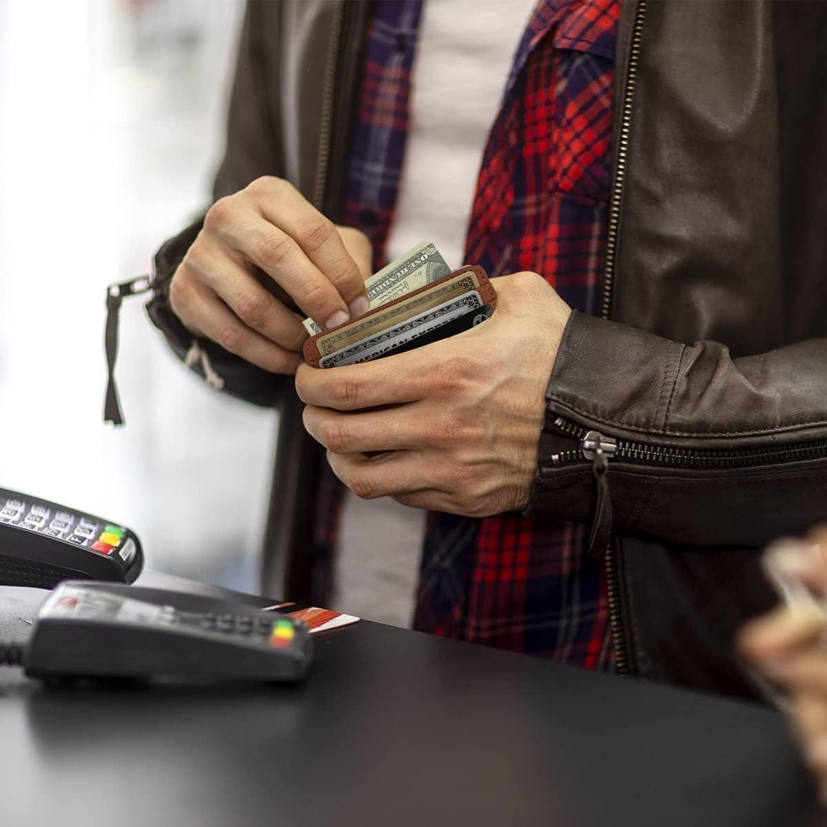 Mens wallet Best Bifold Leather Money Clip Wallets for men Dark Brown Bifold Leather Money Clip Wallet